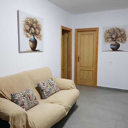 Apartamento Privado En Una Zona Tranquila Y Proxima Al Aeropuerto Tf Norte Y A La Ciudad De San Cristobal De La Laguna . Extérieur photo